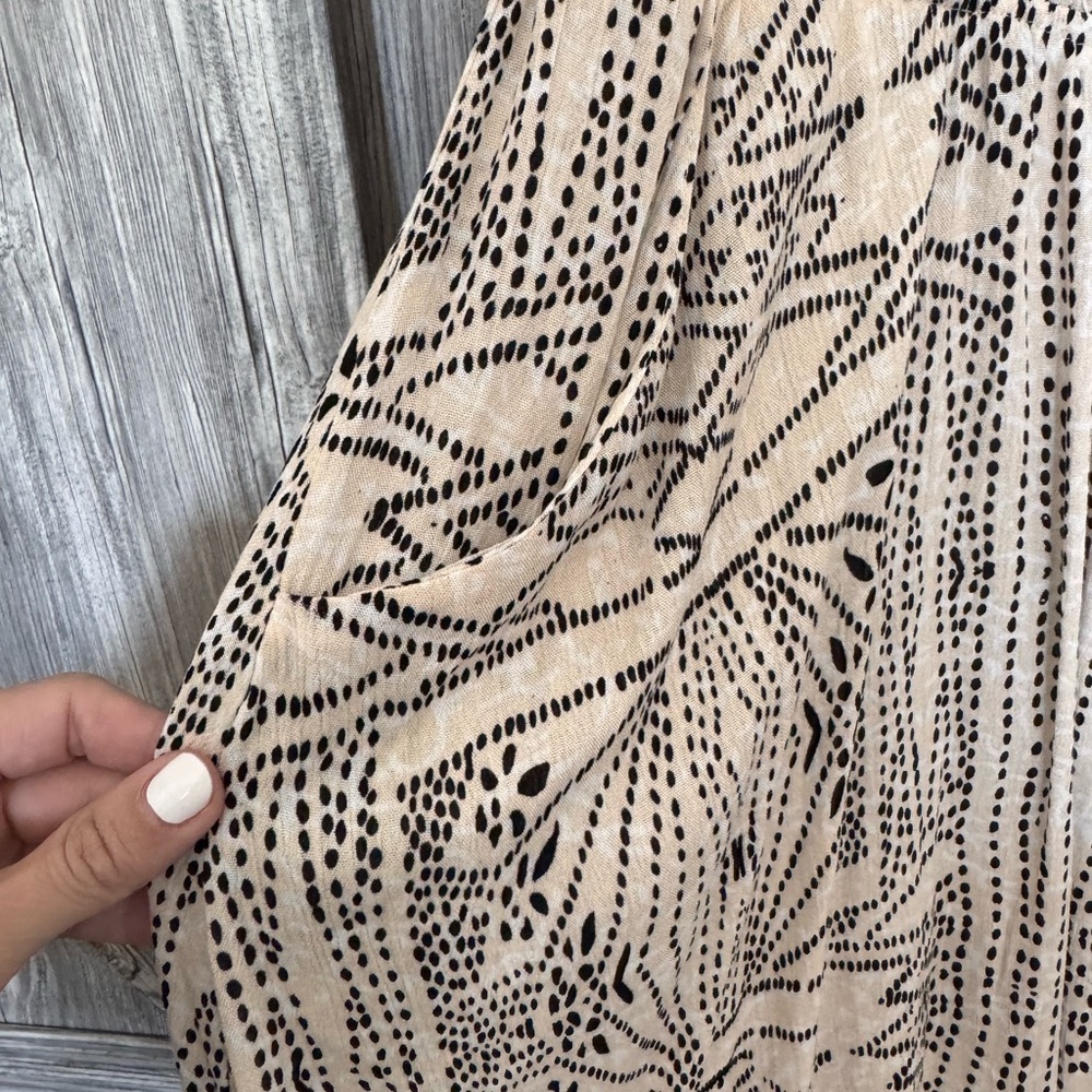 Kori Black and Cream Floral Patterned Dress